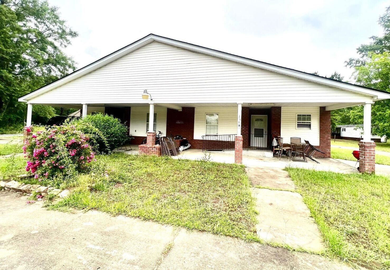 Property Photo: 113 Gospel Lane Unit A SC 29436
