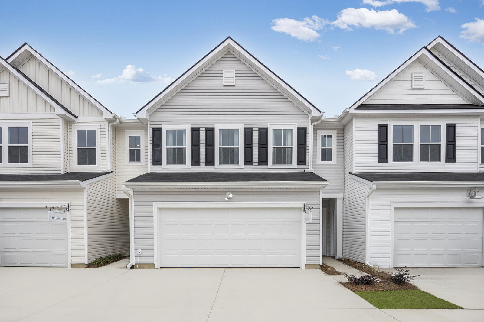 Property Photo: 108 Green Thistle Way SC 29483