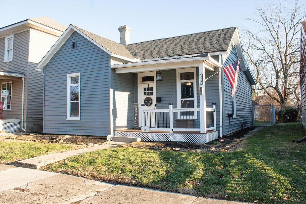 Property Photo: 523 E Paint Street OH 43160