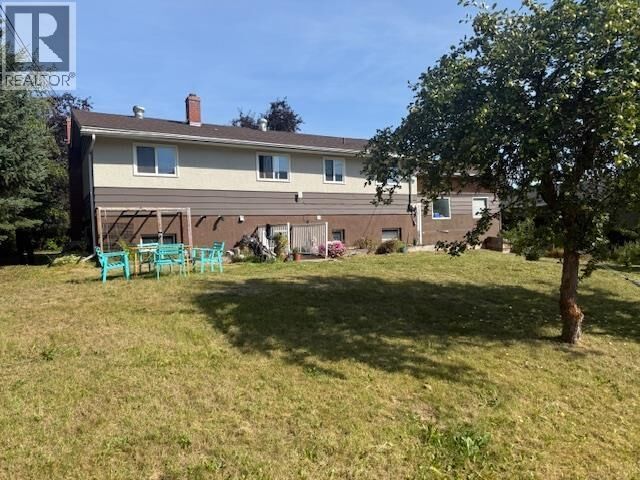 Property Photo: 3727 14th Avenue BC V0J 2N0