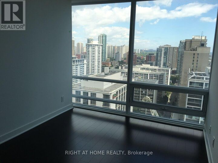 Property Photo:  15 Grenville Street 2310  ON M4Y 0B9 