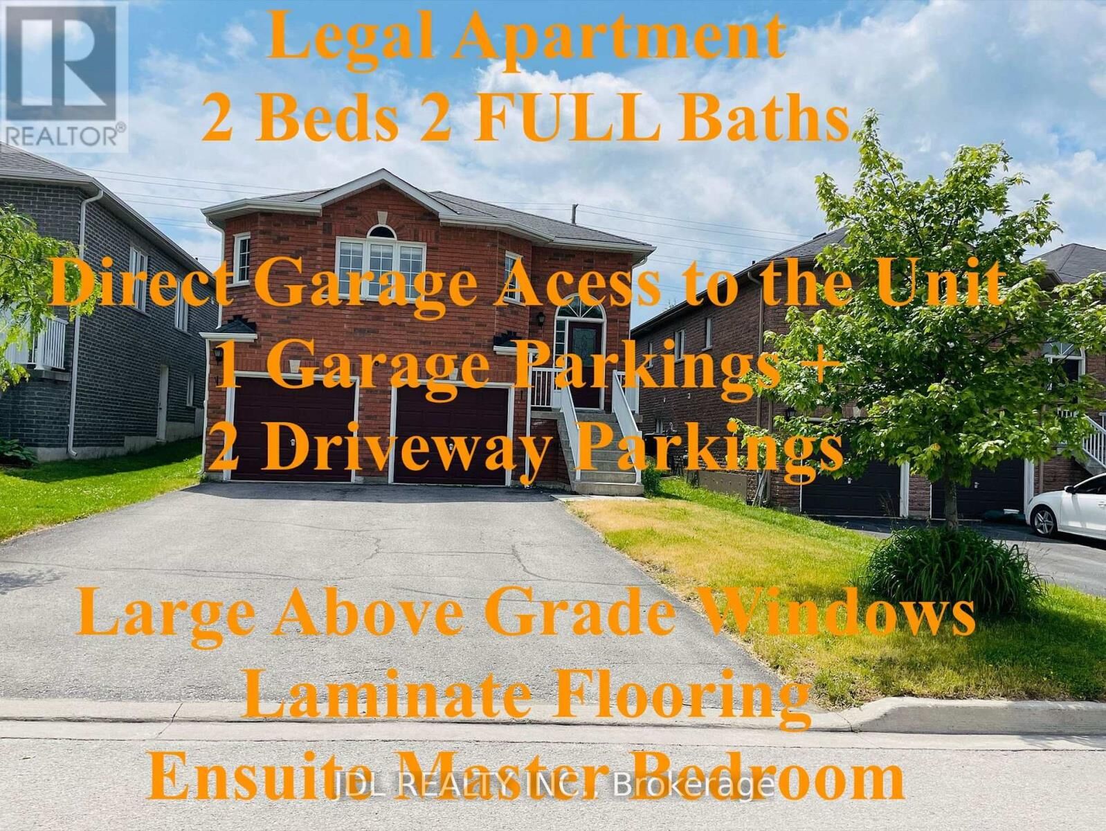 Property Photo: 8 Tascona Court Unit 2 ON L4M 0C5