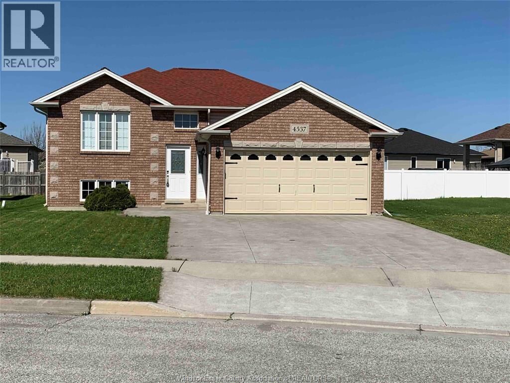 Property Photo: 4537 Fontana Avenue Lower ON N9G 3C8