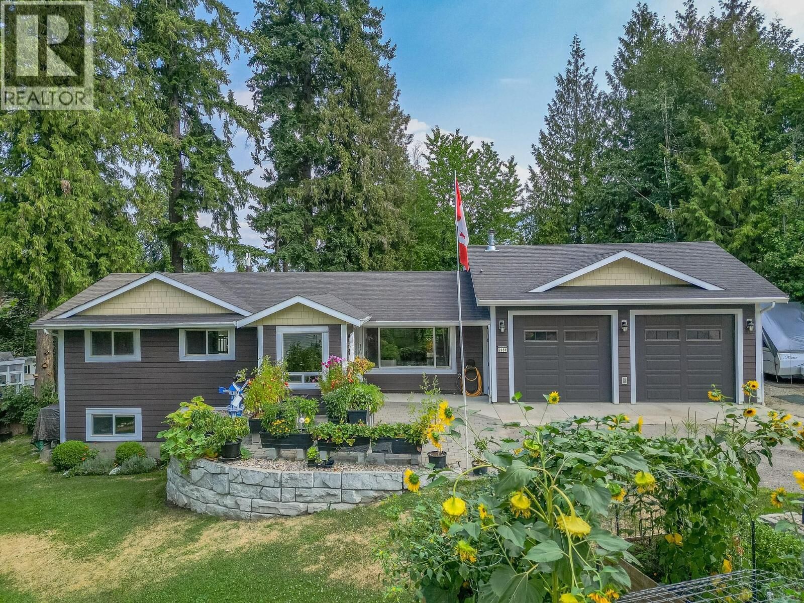 Property Photo:  2651 Okanagan Avenue Northeast  BC V1E 2T2 