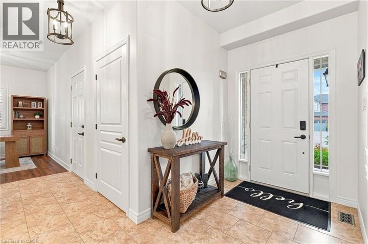 Property Photo: 53 Valiant Circle ON L0R 1C0