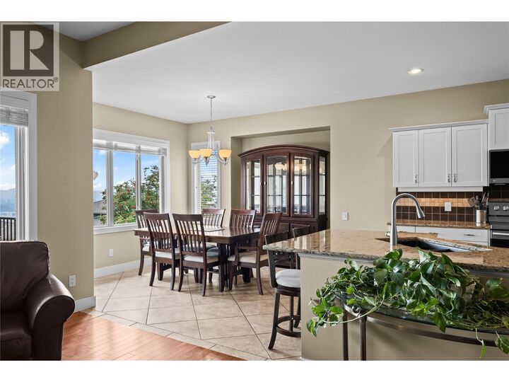 Property Photo: 2421 Glacier Court 2 BC V1V 3A6
