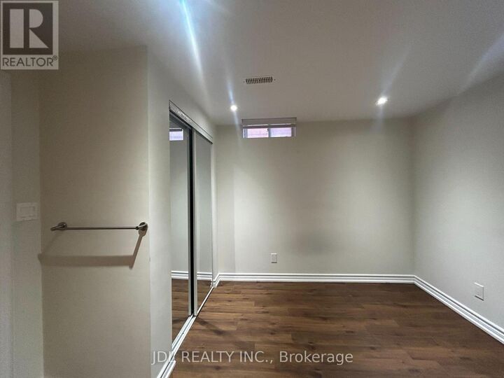 Property Photo: 36 Bendamere Cre Crescent ON L3P 6Y1