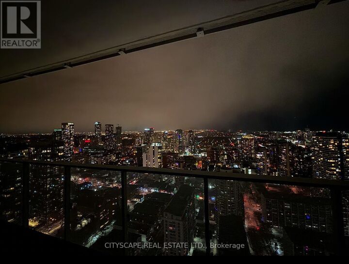 Property Photo:  501 Yonge Street 4206  ON M4Y 1Y4 