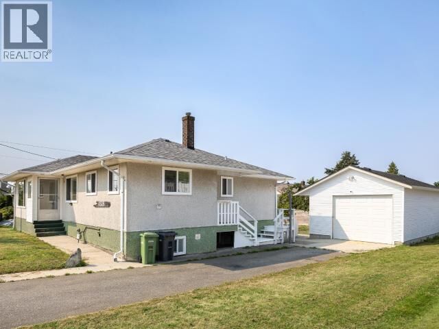 Property Photo: 4519 Michigan Ave BC V8A 2S6