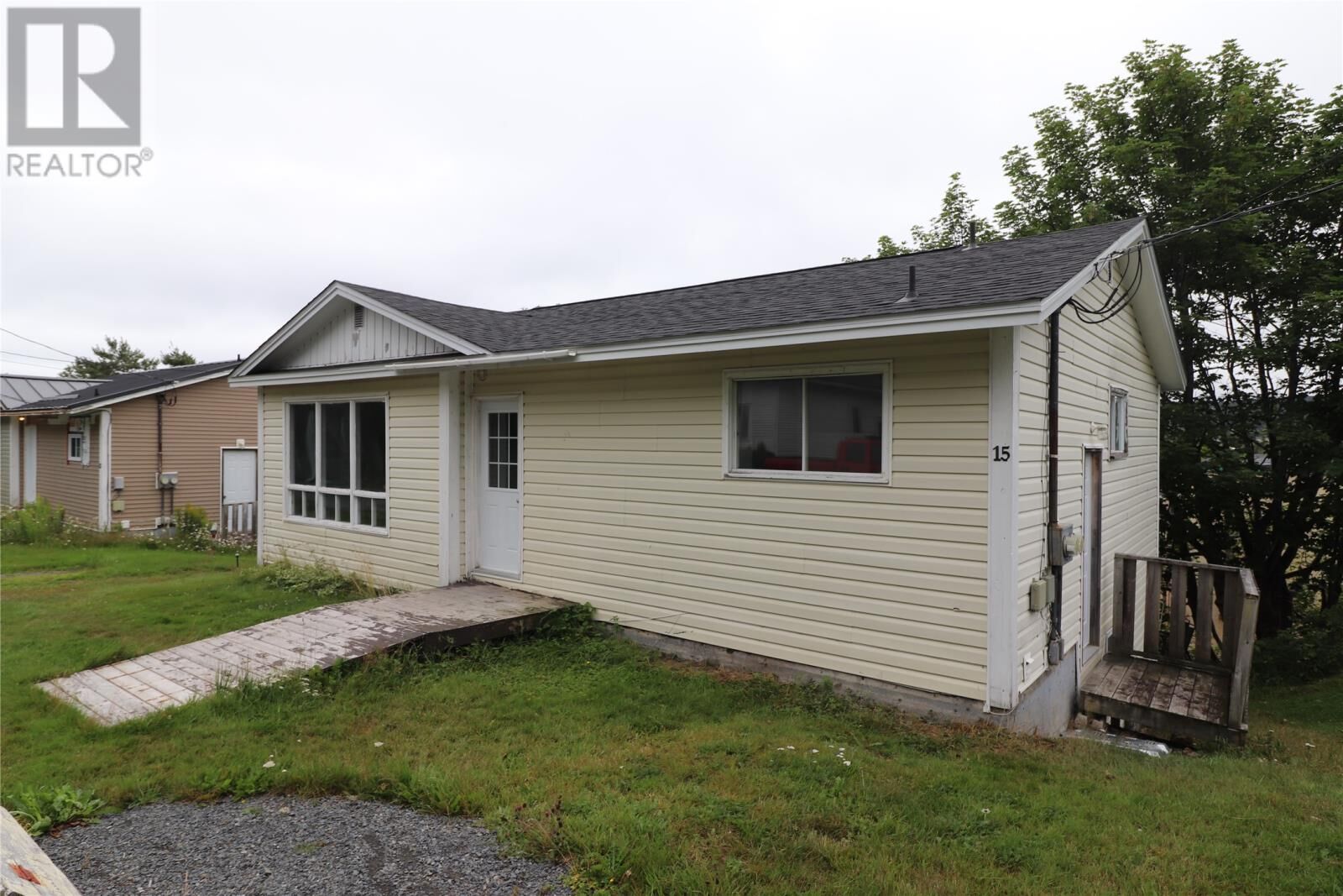 Property Photo:  15 Patrick Street  NL A1Y 1C5 