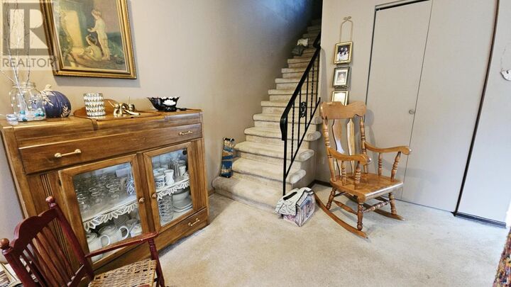 Property Photo:  476 Parkwood St  ON P7A 2J4 