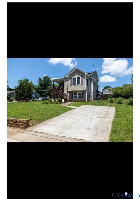 Property Photo: 304 Warren Avenue VA 24501