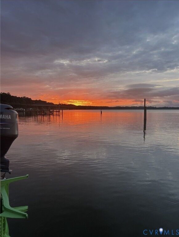 Property Photo:  280 Rappahannock Beach Drive  VA 22560 