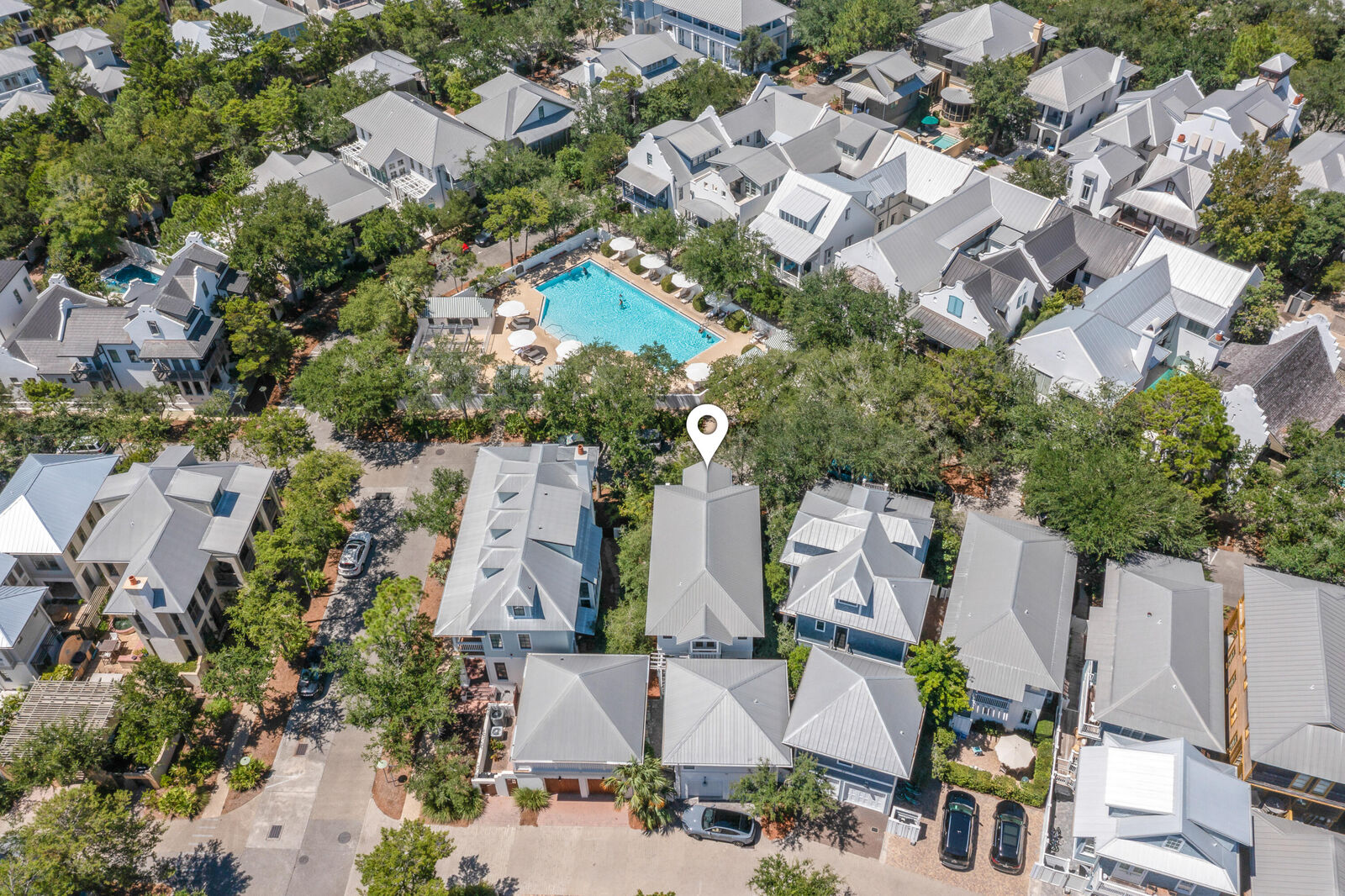 Property Photo: 67 W Water Street FL 32461