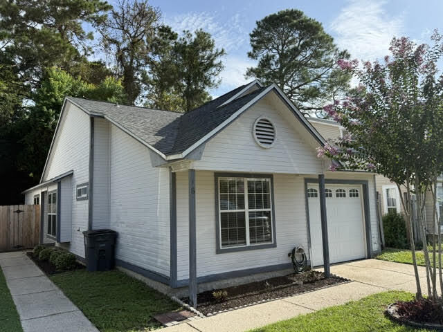 Property Photo:  16 Kelly Way  FL 32580 