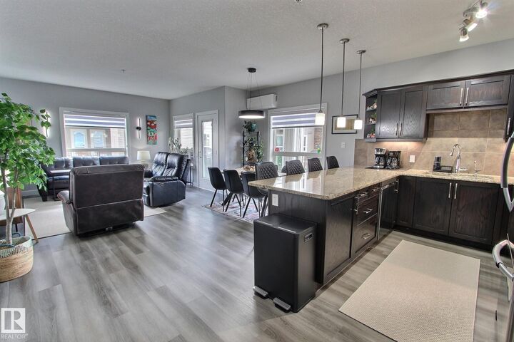 Property Photo:  7347 South Terwillegar Drive NW 3207  AB T6R 0M3 