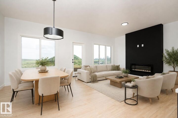 6255 29 Avenue SW — photo 1