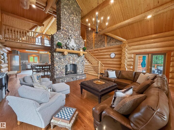 Property Photo:  52111 Rge Road 25 16  AB T7Y 2M4 