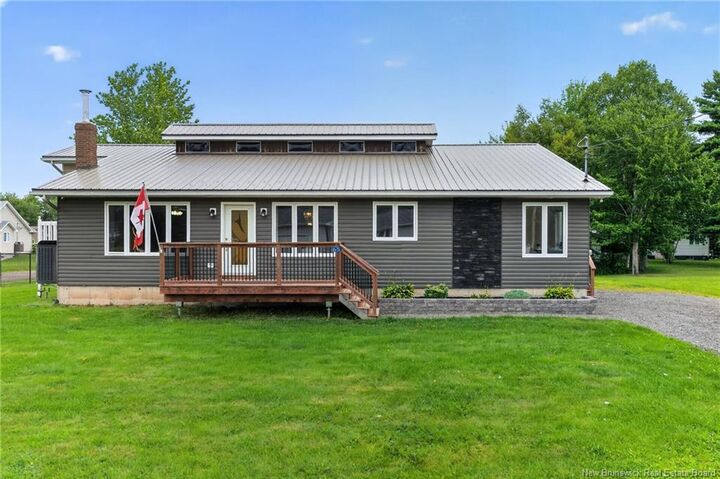65 Rue Acadie — photo 1