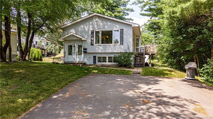 Property Photo: 770 Glengarry Place NB E3B 5Z9