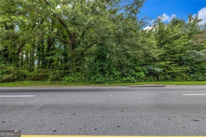 Property Photo:  6845 Old National Highway  GA 30349 