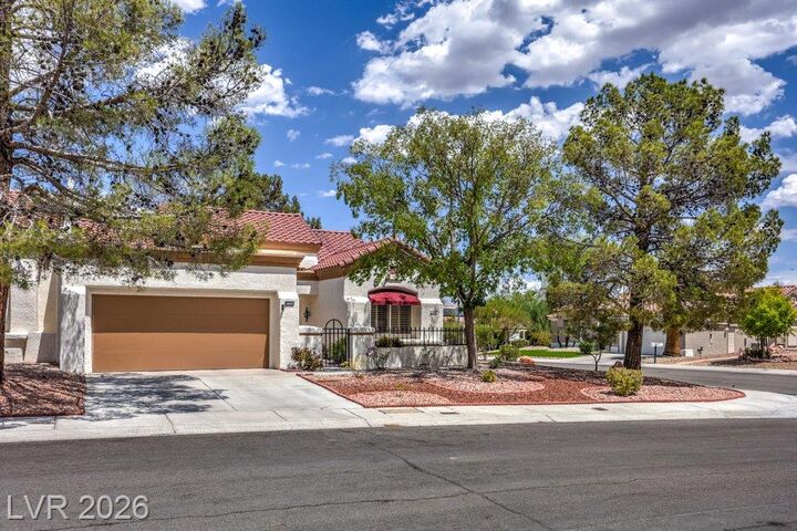 Property Photo:  9200 Quail Ridge Drive  NV 89134 