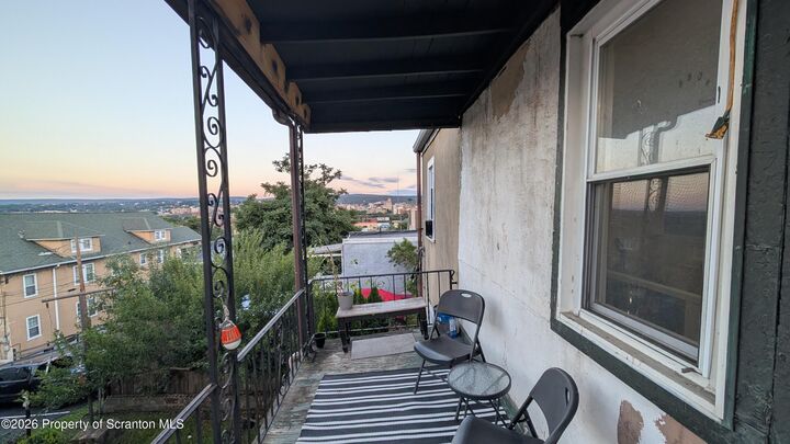 Property Photo: 914 W Lackawanna Avenue 6 PA 18504