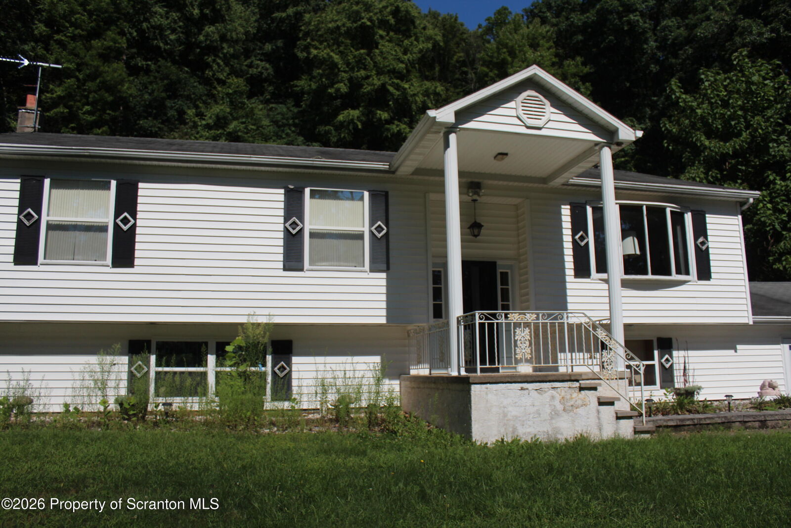 Property Photo:  2356 Newton Ransom Boulevard  PA 18411 