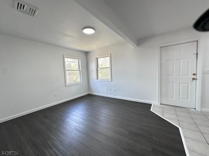 Property Photo:  23 Highland St 3  NJ 07524 