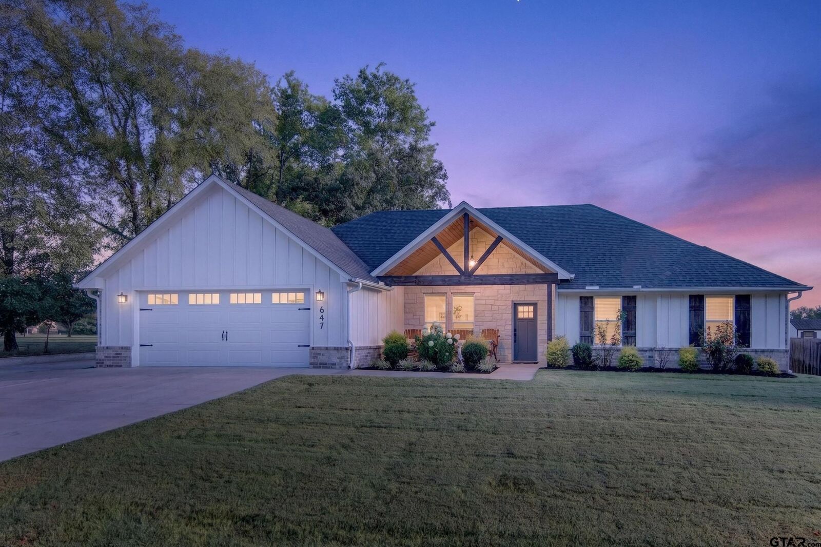 Property Photo:  647 Oklahoma St.  TX 75790 