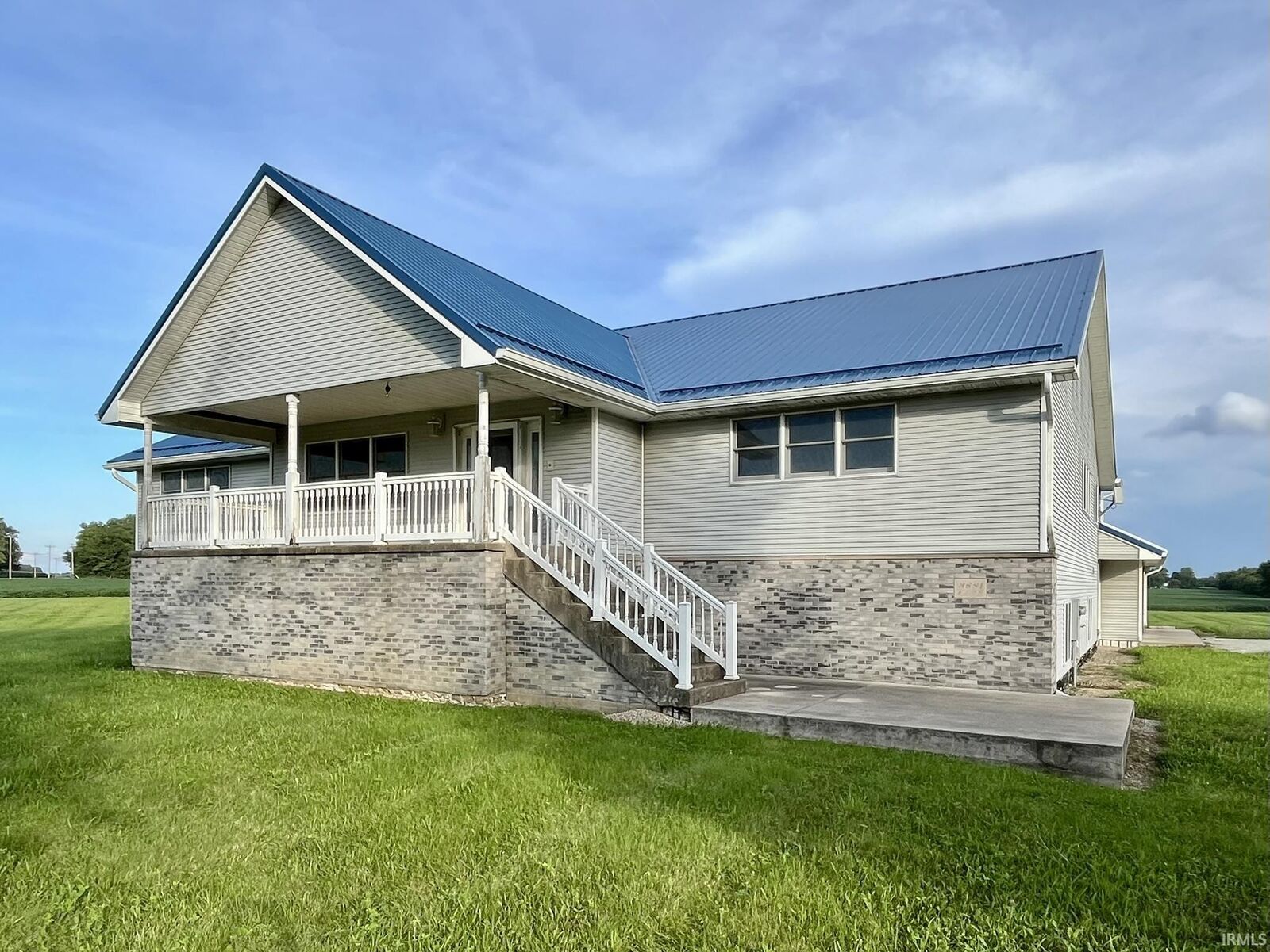 Property Photo: 3681 E 500 S Road IN 46970-7722