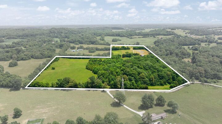 Property Photo:  1717 Halltown Road  KY 42722 