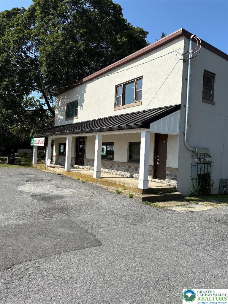 Property Photo:  3837 Bath Pike  PA 18017 