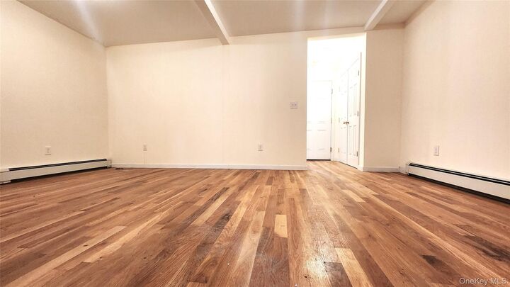 Property Photo:  54 Herriot Street  NY 10701 