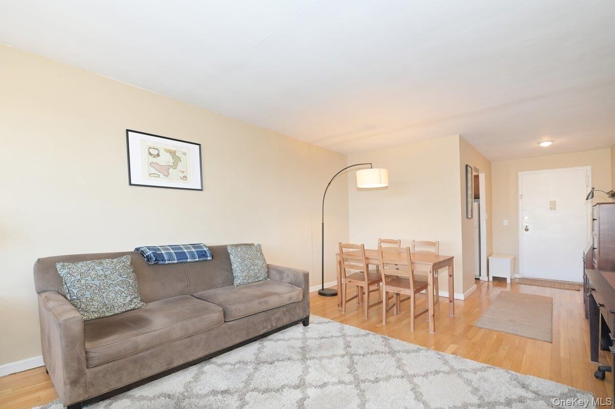 Property Photo:  2 Birchwood Court #5H  NY 11501 