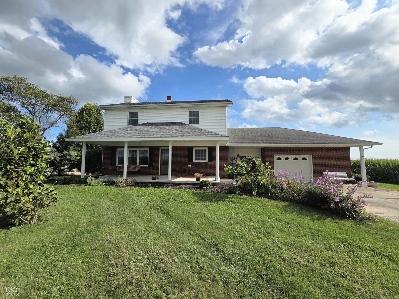 Property Photo: 5399 E Range Road IN 46176