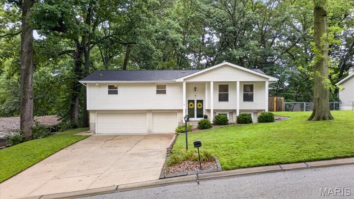 Property Photo: 9 San Camille Court MO 63303