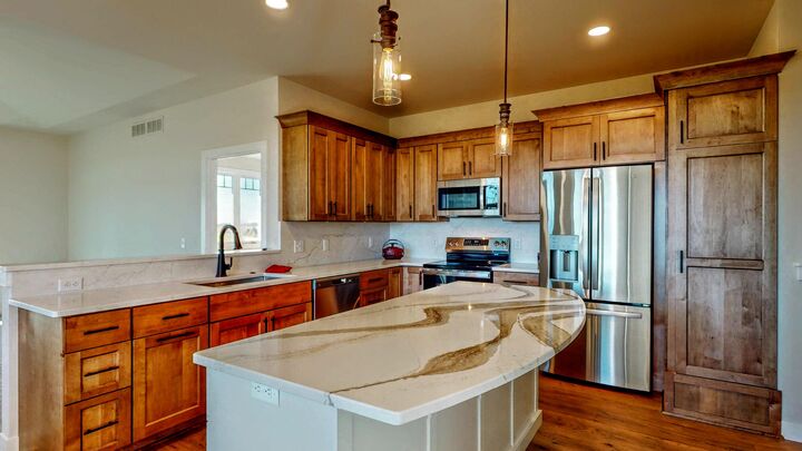Property Photo: 730 E Reinel St WI 53549