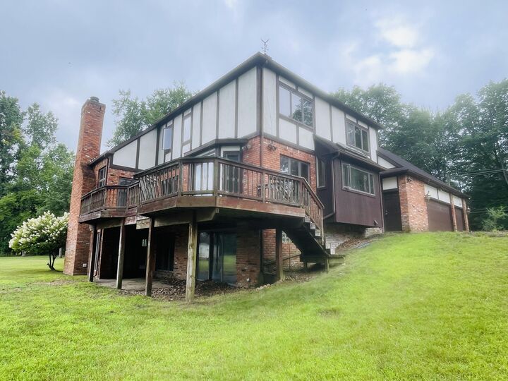 Property Photo: 4635 S Jackson Road MI 49201