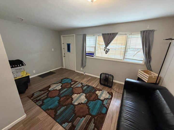 Property Photo:  4812 S Elizabeth Street 1F  IL 60609 