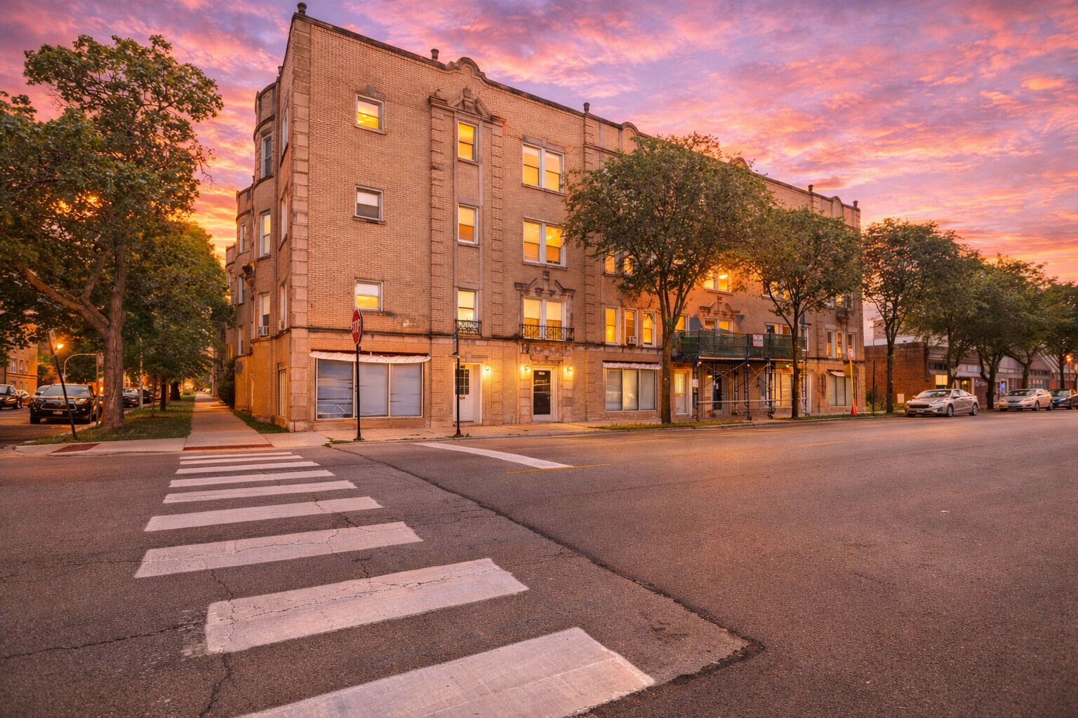 Property Photo: 6457 N California Avenue 3 IL 60645