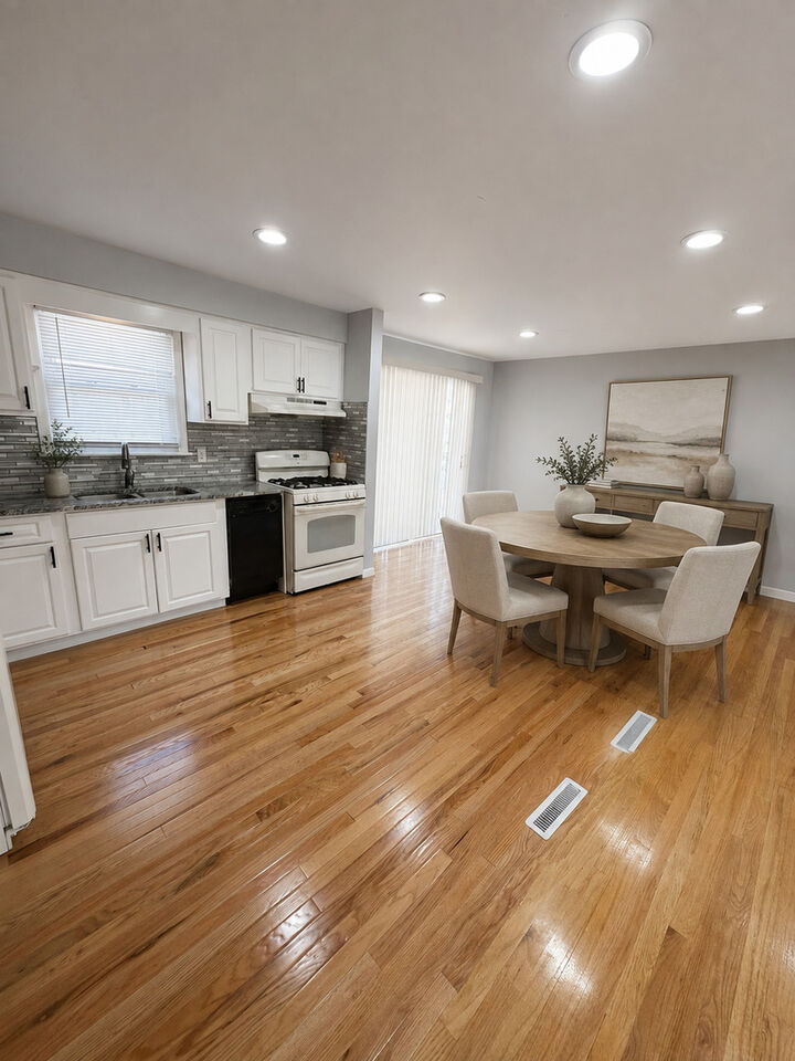Property Photo: 8808 S 85th Court IL 60457
