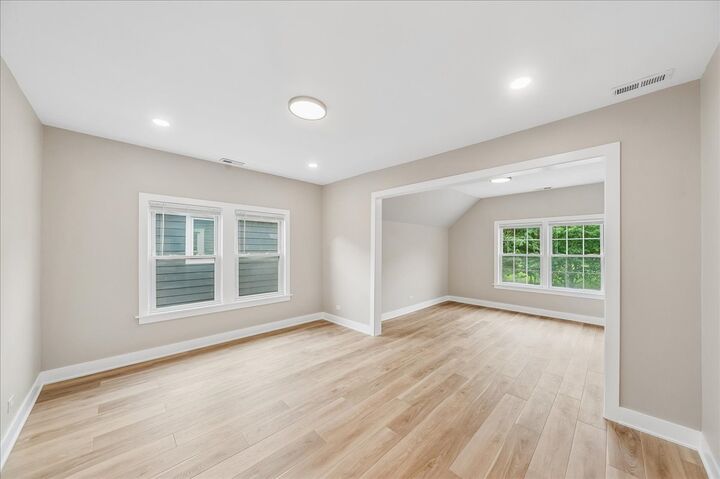 Property Photo: 1619 Florence Avenue 2 IL 60201