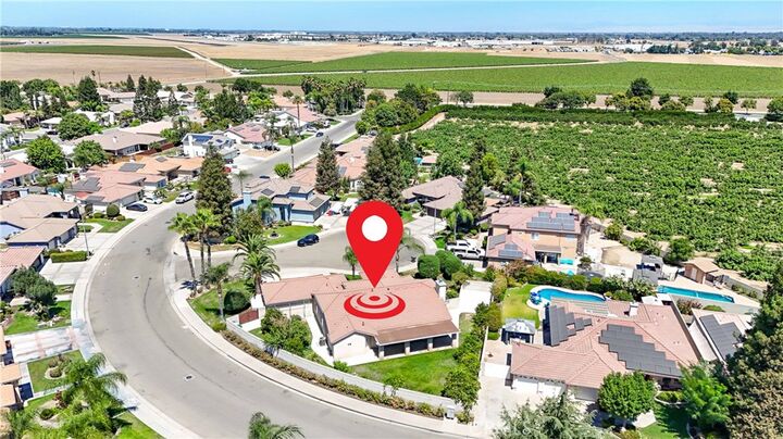 Property Photo:  3077 Express Court  CA 93637 