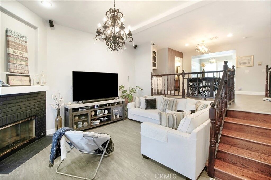 Property Photo: 16800 Saticoy 4 CA 91406