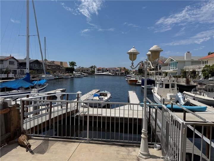 Property Photo:  3953 Mistral  CA 92649 