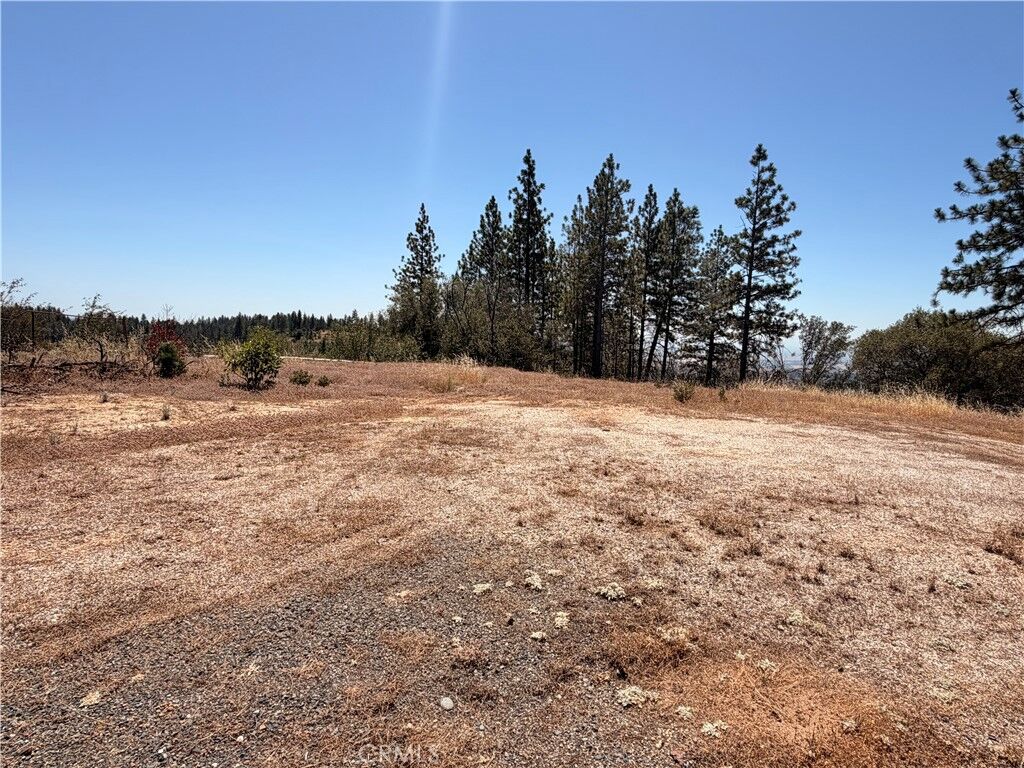 Property Photo: 3512 Skycrest CA 95965