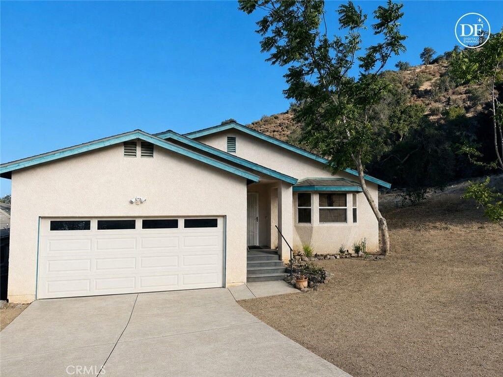 Property Photo: 33384 Westlong CA 92530