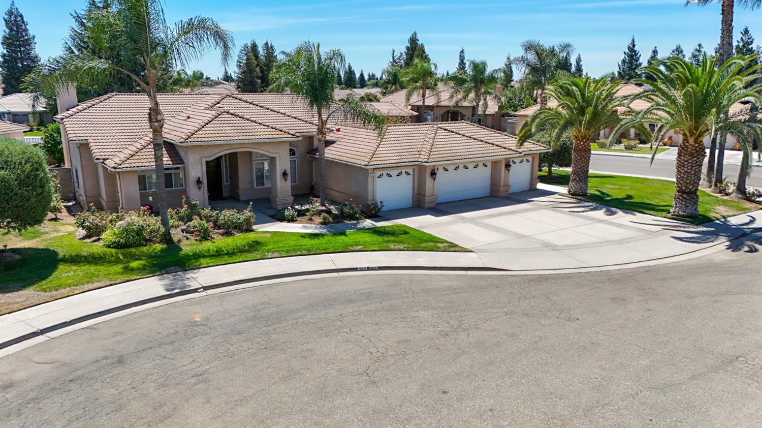 Property Photo:  3077 Express  CA 93637 
