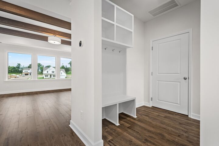 Property Photo: 1933 Hildebrand Lane TN 38401